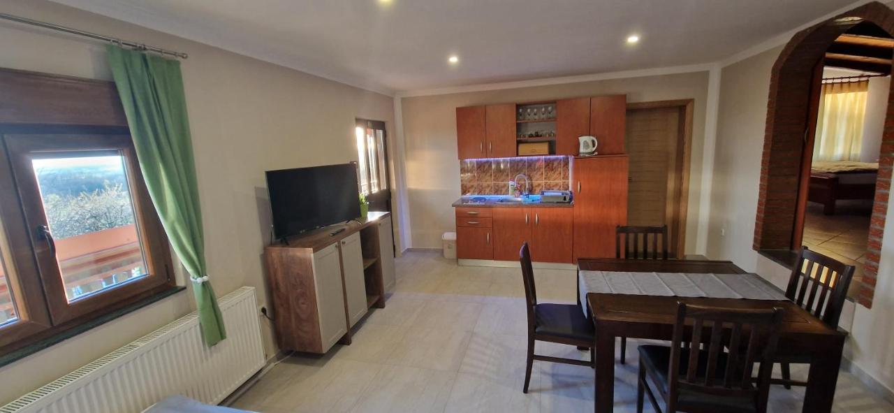 Guest House Blazevic Gornja Gracenica Buitenkant foto