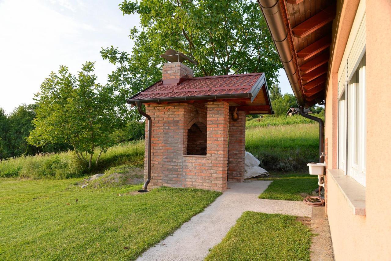 Guest House Blazevic Gornja Gracenica Buitenkant foto