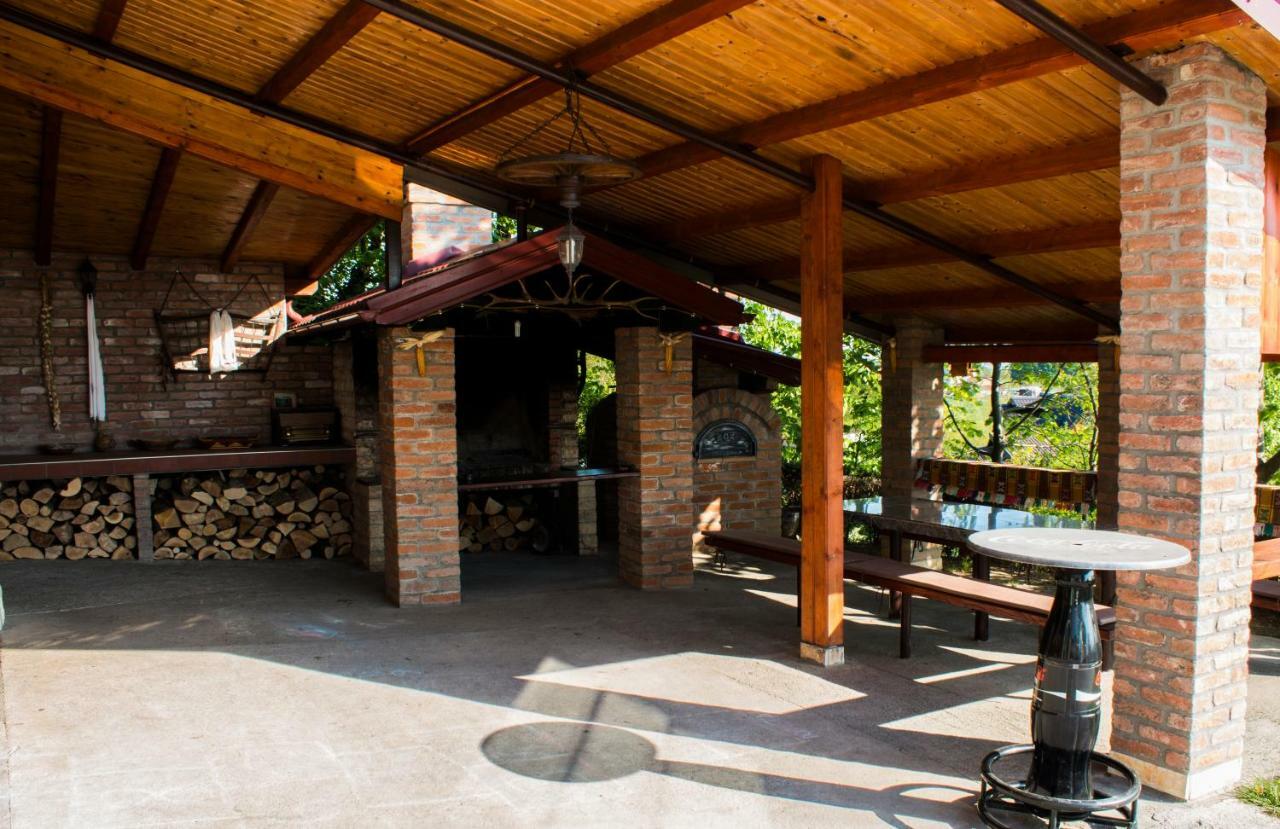 Guest House Blazevic Gornja Gracenica Buitenkant foto